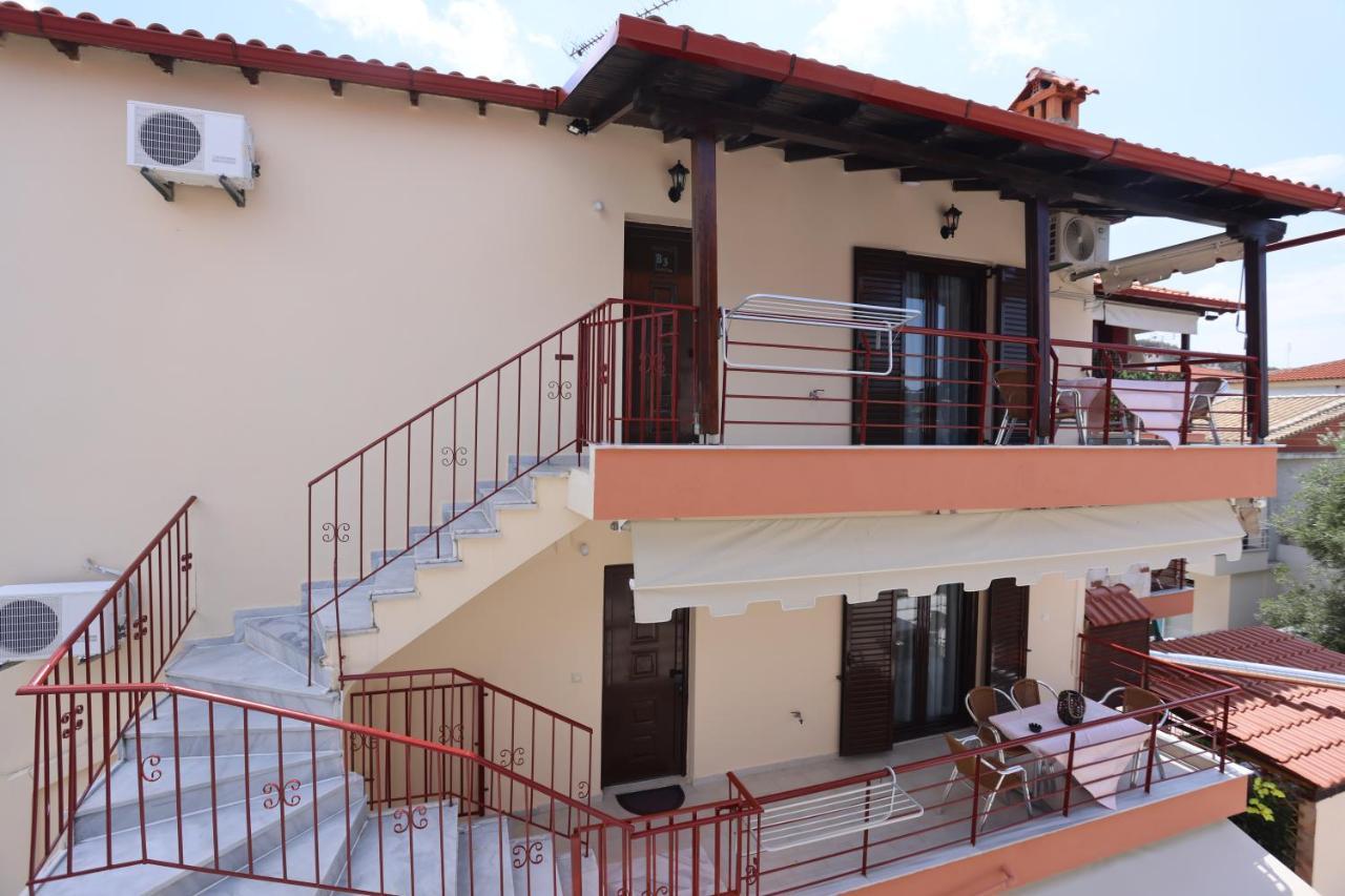 Katerina Apartments Pefkochori Extérieur photo