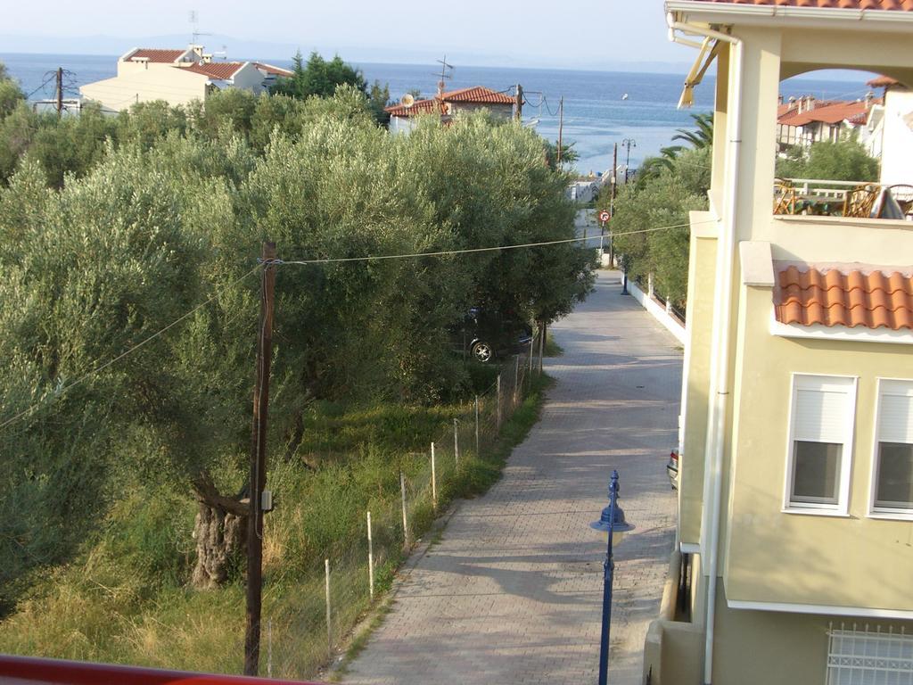 Katerina Apartments Pefkochori Chambre photo