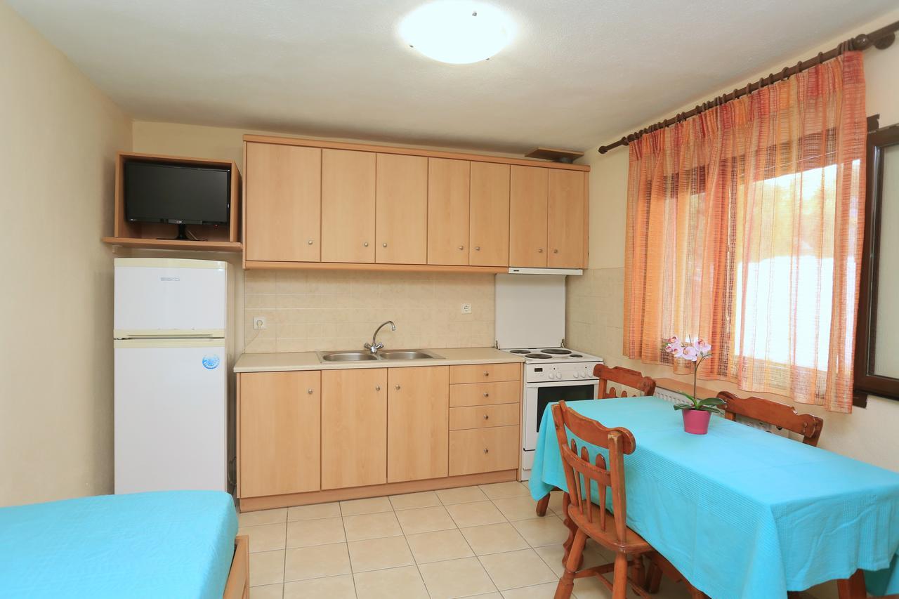 Katerina Apartments Pefkochori Extérieur photo