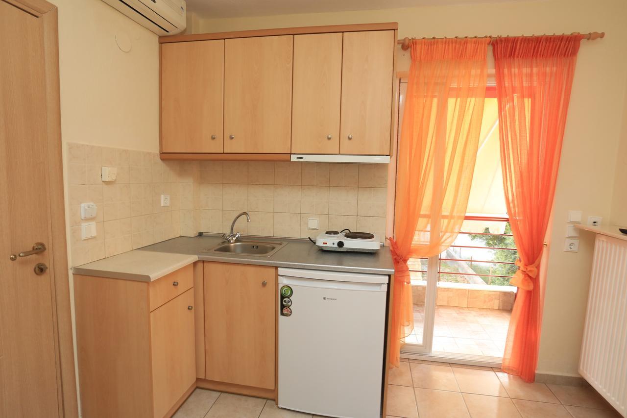 Katerina Apartments Pefkochori Extérieur photo